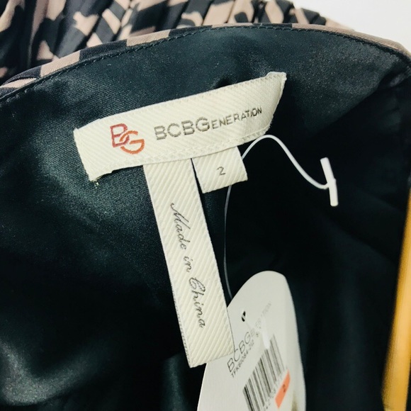 BCBGeneration size 2 women’s dress new with tag - Picture 6 of 7